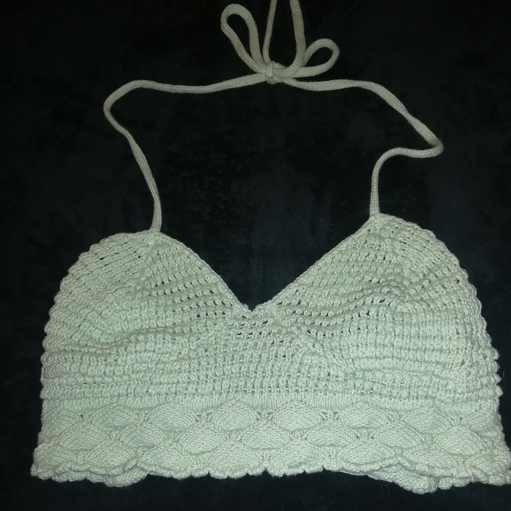Knit light mint green halter top